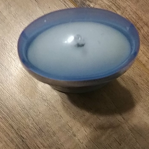 Deodorant - Picture 2 of 3